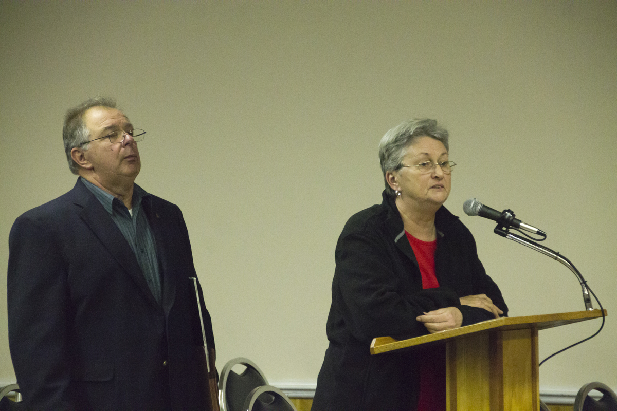 John and Margaret Skabry demand Tuesday night that the Southold Town Board not allow a shrimp farm to be built near their Peconic home.(Credit: Paul Squire)