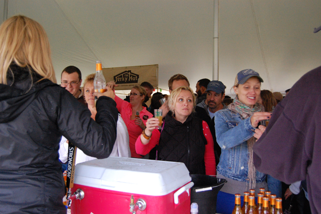 The Pour the Core hard cider festival at Peconic Bay Winery in Cutchogue in October attracted a big crowd. (Credit: Vera Chinese)