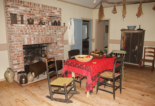 The kitchen/dining room of the Wickham farmhouse, a classic Cape Cod built about 100 years after the Old House. (Credit: Barbaraellen Koch)
