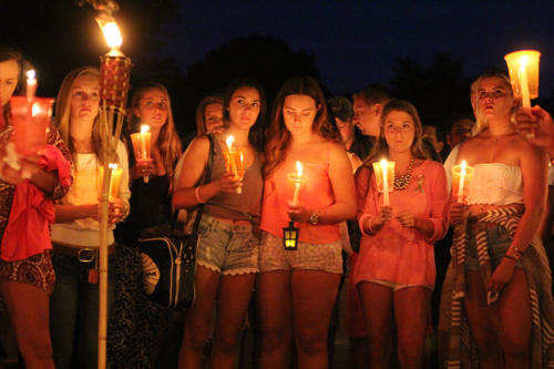 Friends of Kaitlyn Doorhy at a vigil in August. (Credit: Jen Nuzzo)