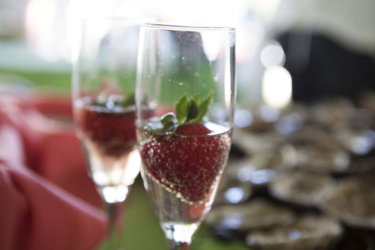 Sparkling Pointe wine with fresh strawberries. (Credit: Katharine Schroeder)