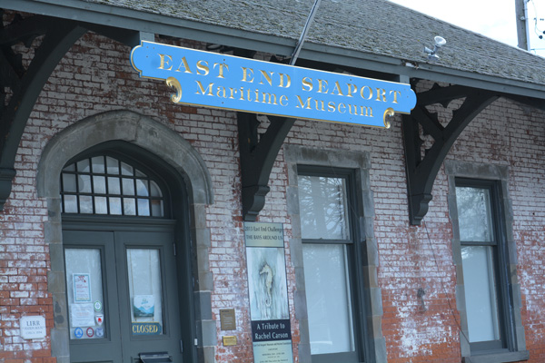 East End Seaport Museum