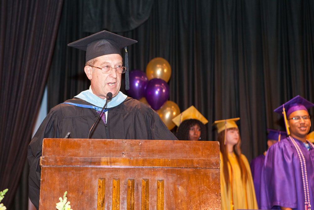 Superintendent David Gamberg welcomes graduates and their families. (Credit: Katharine Schroeder)