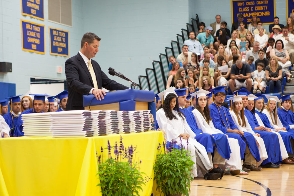 Principal Shawn Petretti addresses the graduates. (Credit: Katharine Schroeder)