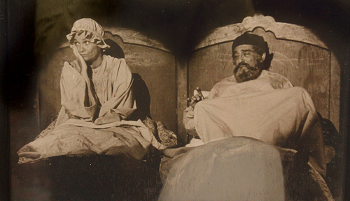 Peg Murray as Golde and Robert Merrill as Tevye in 'Fiddler on the Roof.'