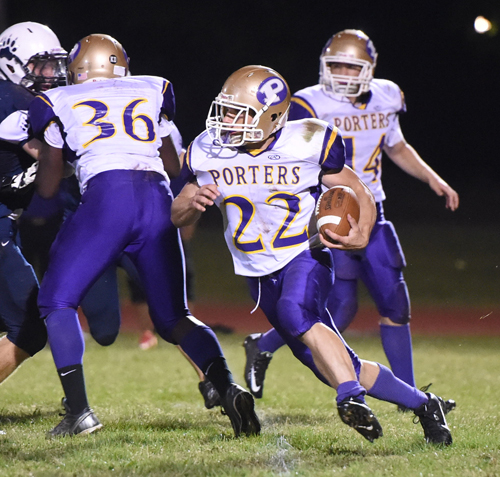 Billy McAllister carries the ball for the Porters earlier this season. (Credit: Robert O'Rourk, file)