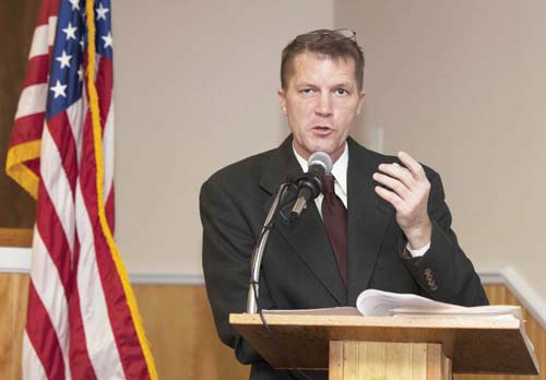 KATHERINE SCHROEDER FILE PHOTO |Supervisor Scott Russell will reflect on 2013 and map out goals for 2014 in his State of the Town speech. 