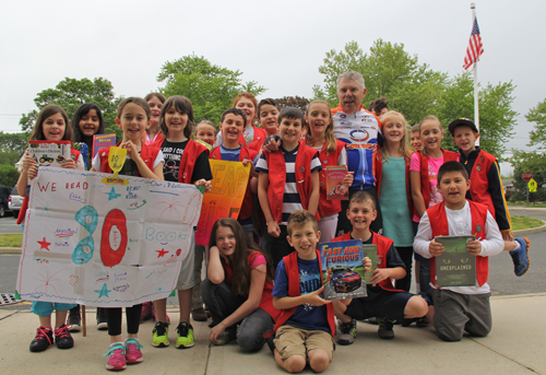 Fourth-grade students collectively read 80 books in 80 days. 