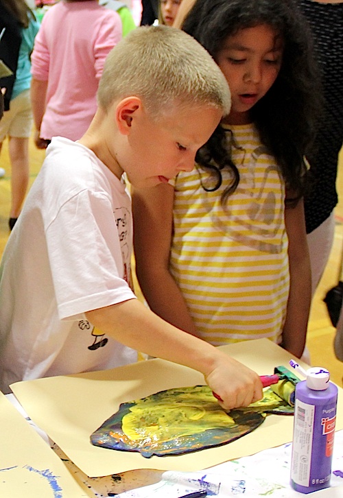 Students make time for fish themed arts and crafts.